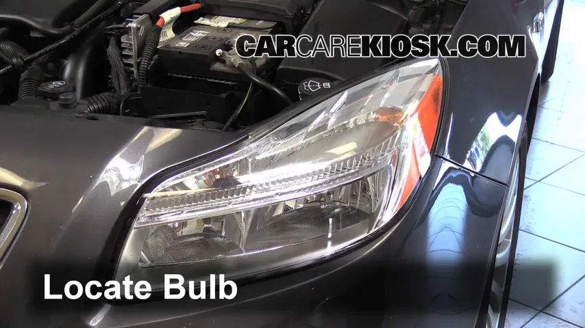 2011 Buick Regal CXL 2.0L 4 Cyl. Turbo FlexFuel Éclairage Feux de croisement (remplacer l'ampoule)